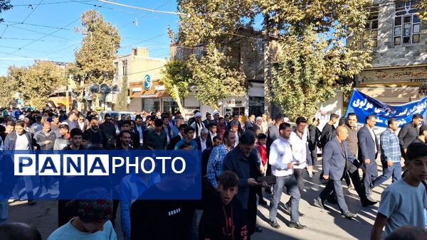 روز ۱۳ آبان: درخششی دیگر در تاریخ شهرستان سلسله با راهپیمایی دانش‌آموزان و مردم