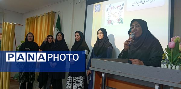 انتخابات انجمن اولیا سال تحصیلی جدید در دبیرستان وکیلی ۱۰