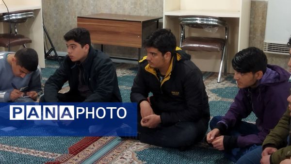 آموزش مداحی در دبیرستان شاهد ابوذر غفاری نیشابور 