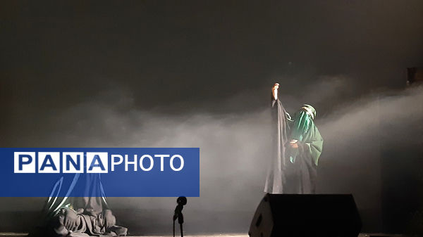 هنر تئاتر در خدمت پیام عاشورا؛ نگاهی تازه در «طلوع در محاق»