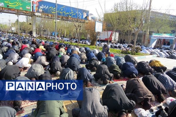 اقامه نماز عید فطر در شهرستان بجنورد 
