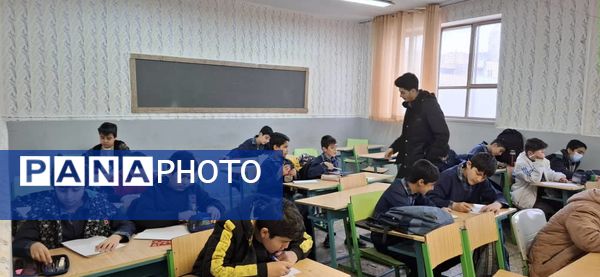 برگزاری دوره آموزشی و آزمون علمی-مهارتی سفیران سلامت در مدارس شهرستان ملارد