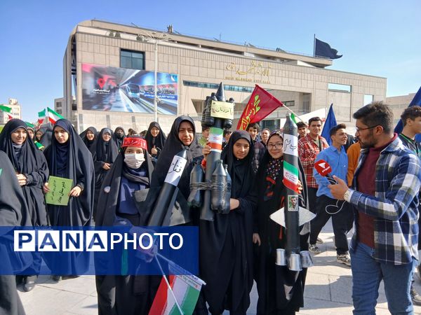 ۱۳ آبان،  روز آشکار ساختن ناتوانی استکبار 