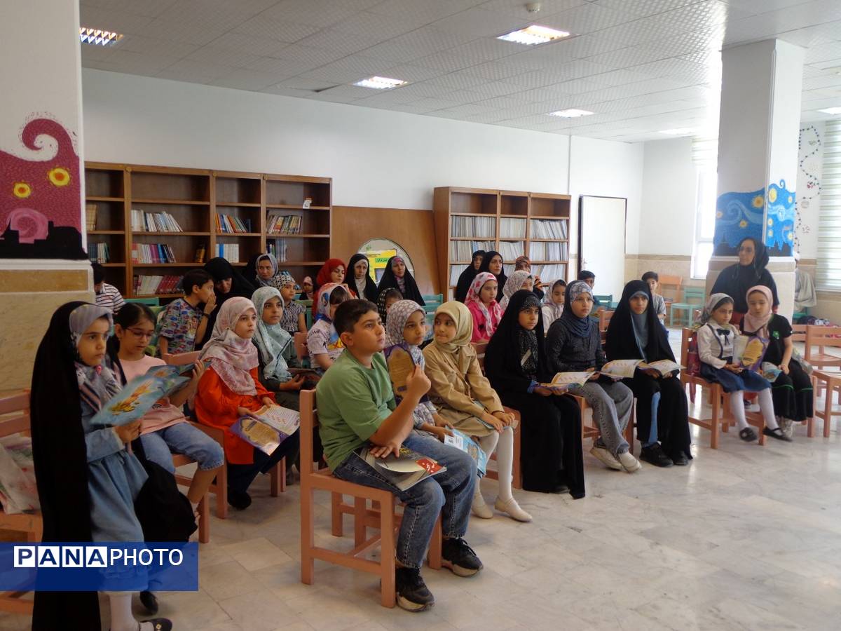 جشن « بیعت با دستان مهربان » در کانون پردیسان قم