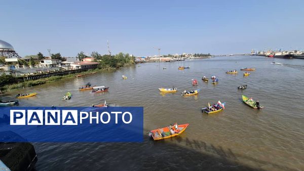 قایقداران بندر انزلی با «کاروان صمود» به ناوگان جهانی آزادگان پیوستند