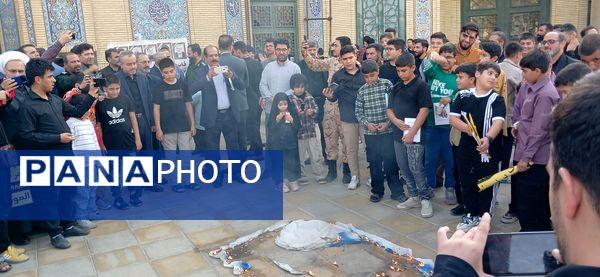 مراسم بزرگداشت مجاهد شهید سیدحسن نصرالله در مسجد خاتم‌الانبیا شهرستان ملارد