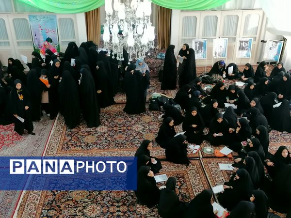 بازدید امام جمعه کاشمر از مسابقات قرآن، عترت و نماز ویژه دختران شهرستان کاشمر 