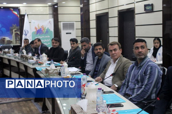 جلسه بررسی گزارش و عملکرد معاونت تربیت‌بدنی و سلامت آموزش و پرورش استان بوشهر