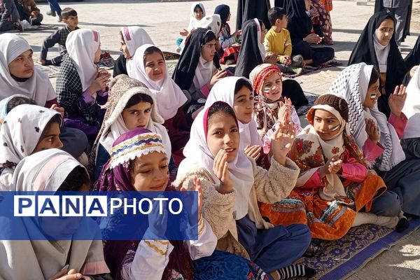 جشن دهه فجر در مدرسه شهید معتمدی