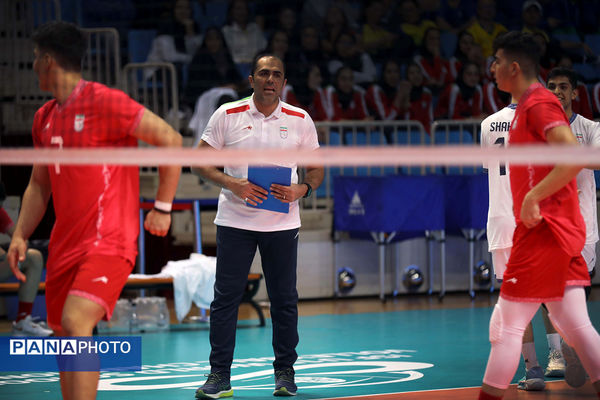 مسابقات دانش‌آموزی والیبال زیر 15 سال قهرمانی جهان (ایران - چین )