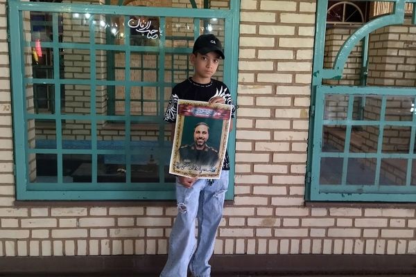پیکر  پاک شهیدان ،روح الله سالک خراماو  مصطفی مرآتی در جمع مشتاقانشان  ولایت به خاک سپرده شد 