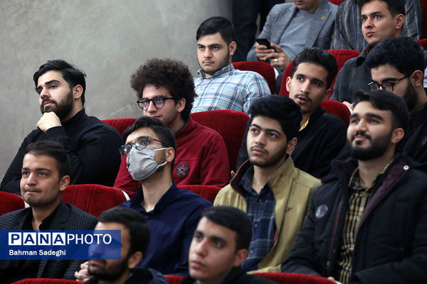 اختتامیه اولین دوره توانمندسازی دبیران و اعضای کانون‌های هنرهای نمایشی دانشگاه فرهنگیان 