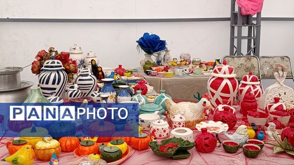 نمایشگاه یلدا در سایه‌سار چنار کهن لاهیجان تبریز گشایش یافت