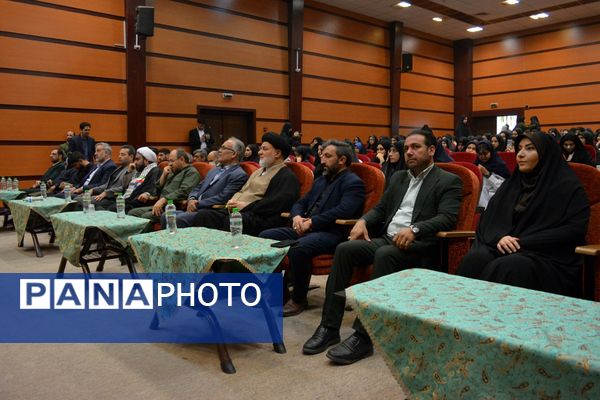 بدرقه دانش‌آموزان بهارستانی به راهیان‌نور