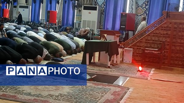 نماز جمعه سدی محکم در برابر دشمن