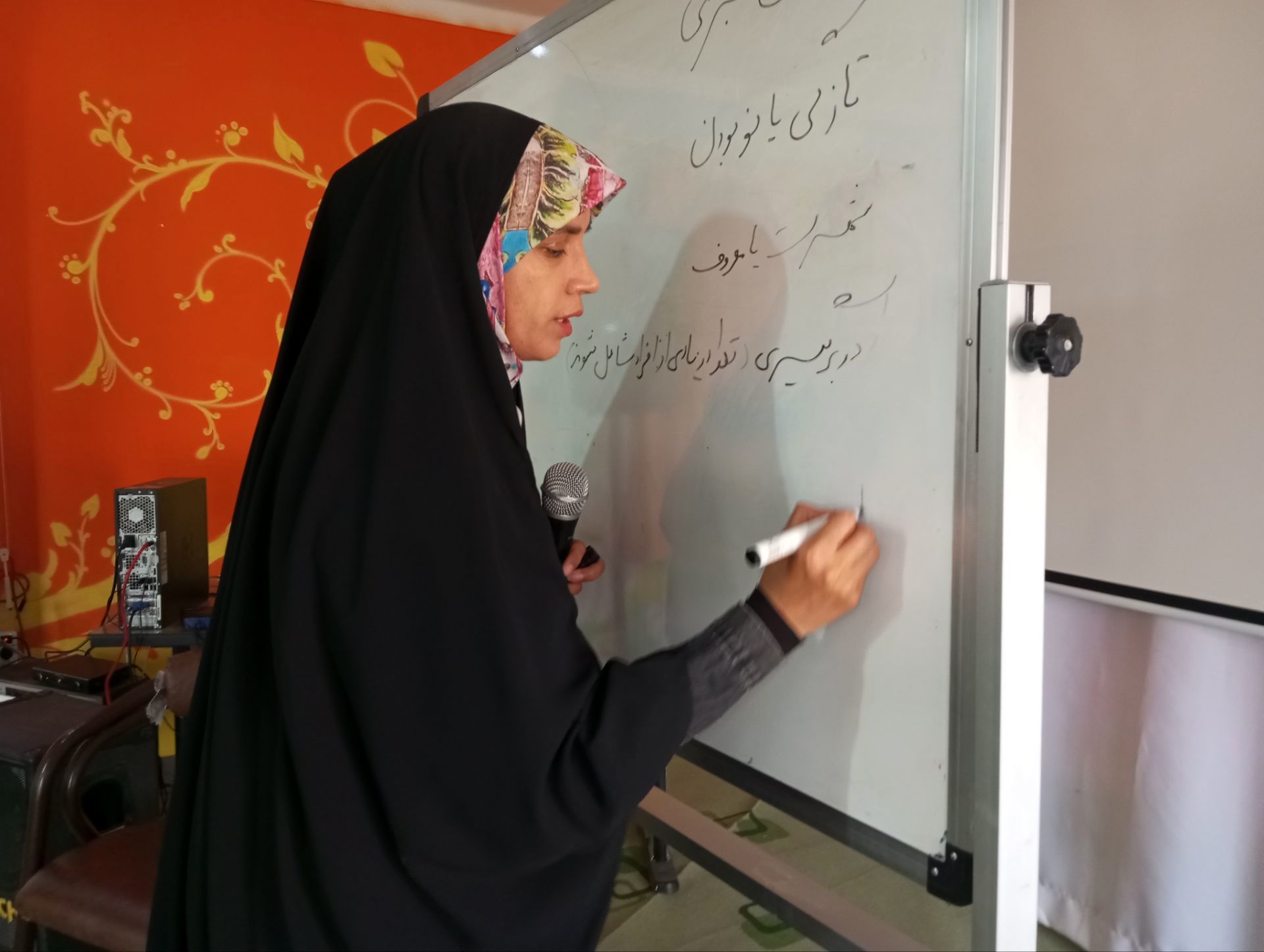 دومین  کارگاه آموزشی خبرنگاری در کانون مهر تابان