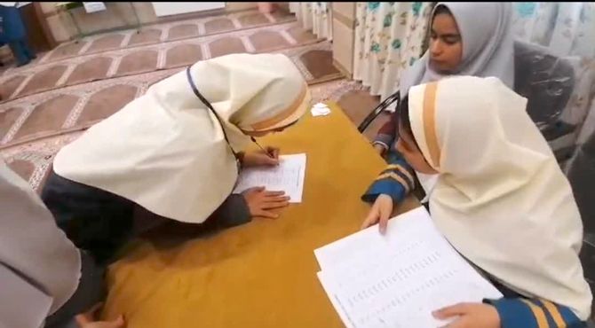 انتخابات همیار مشاور در دبستان خاندان سلمان شهرستان زارچ 