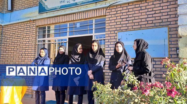 مراسم بزرگداشت حافظ در مدرسه دارالفنون رزن