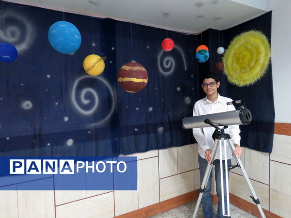 نمایشگاه علمی، پژوهشی وهنری فرداد در دبیرستان باهنر