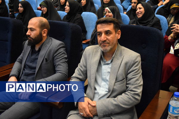 مراسم گرامیداشت مقام معلم و تجلیل از طلایه‌داران تعلیم و تربیت منطقه ۱۴ 