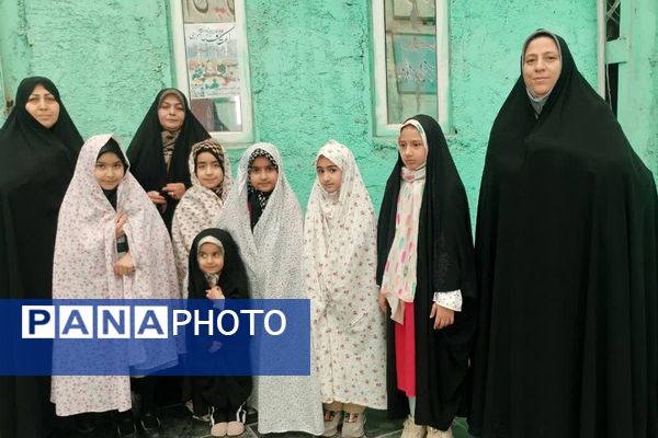 نماز جمعه فیروزکوه میزبان میزهای خدمت و ایستگاه سلامت