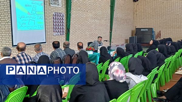 همایش مشاوره و برنامه‌ریزی موفقیت کنکور در دبیرستان دارالفنون