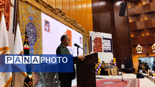 جلوه‌هایی از دومین جشنواره روایت جهاد در قم