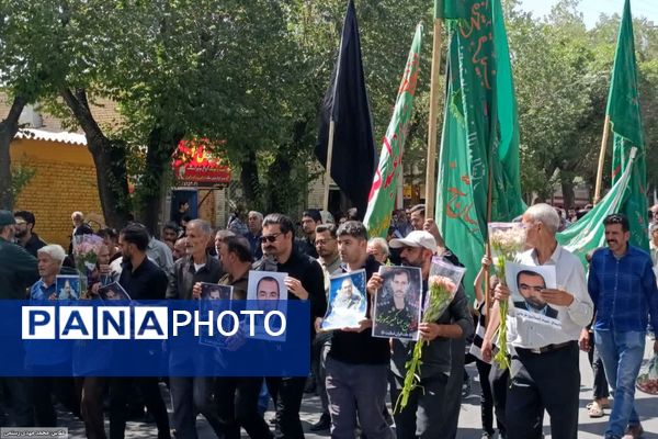 مراسم تشییع پیکر شهدای شهرضا در پی تجاوز ددمنشانه رژیم صفاک صهیونسیتی 