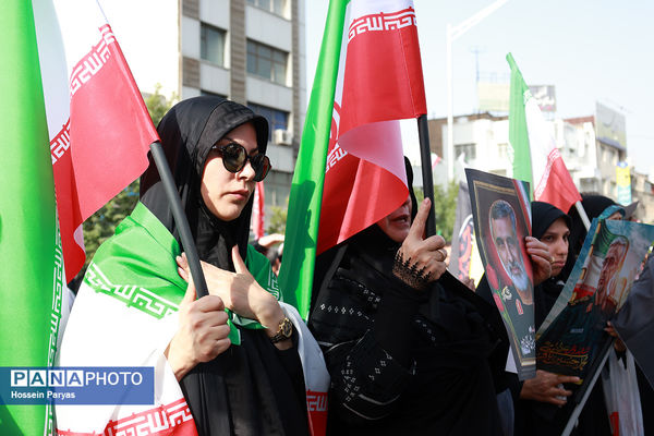 تشییع شهدای اقتدار در تهران