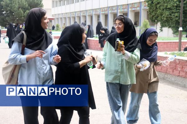 غوغای دانشگاه فردوسی مشهد در روز کنکور ۱۴۰۴