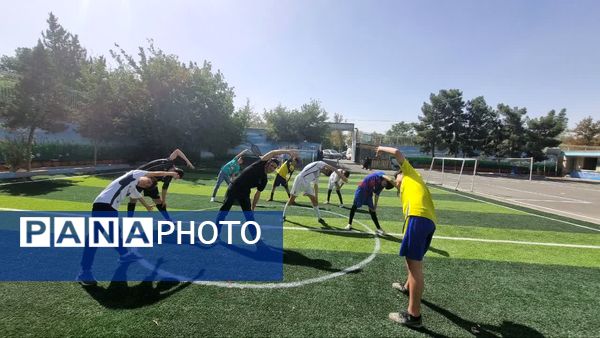 افتتاح زمین چمن مصنوعی دبیرستان اندیشه شاهد منطقه ۱۶