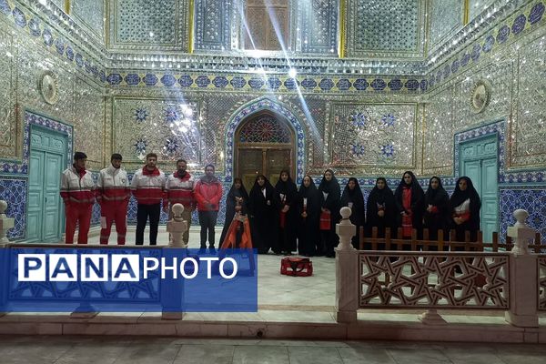 پیشوا در سوگ امامزاده جعفر (ع)؛ اجتماع عاشقان حضرت در حرم مطهر