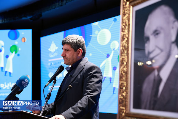 شصت و سومین همایش ملی جایزه البرز دانش‌آموزی-2