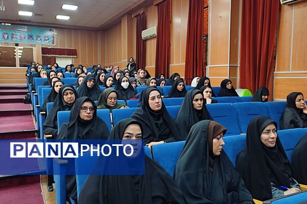 برگزاری جلسه مشاوره و پیشگیری از آسیب های اجتماعی در کانون ملائک شهرستان قرچک