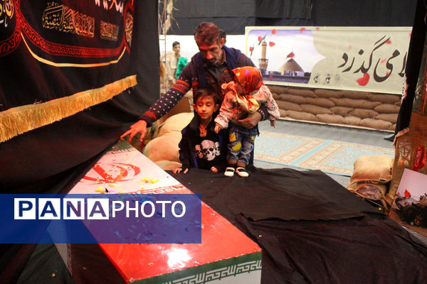 حال و هوای حضور نوجوانان در معراج الشهدای گمنام استان قم