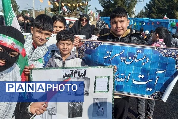 شکوه همبستگی مردم شهید پرور فشافویه در راهپیمایی ۲۲ بهمن