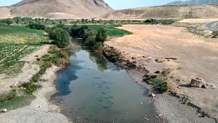 خشک‌شدن رودخانه بیرانشهر؛ تهدیدی برای اکوسیستم و معیشت مردم منطقه بیرانوند   