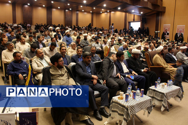 جلوه‌هایی از دومین دوره جشنواره روایت جهاد در قم -1