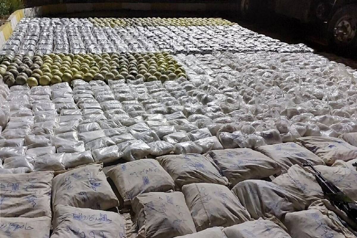 انهدام ۵۸ باند قاچاق و کشف هشت تُن انواع موادمخدر در کشور