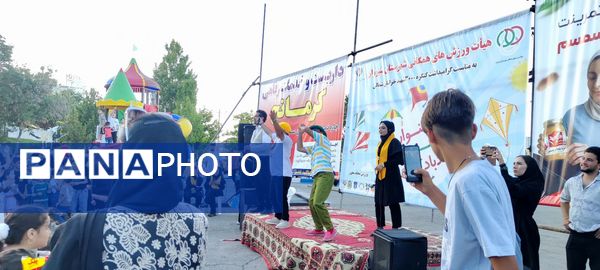 برگزاری جشنواره پرواز بادبادک ها در شیروان