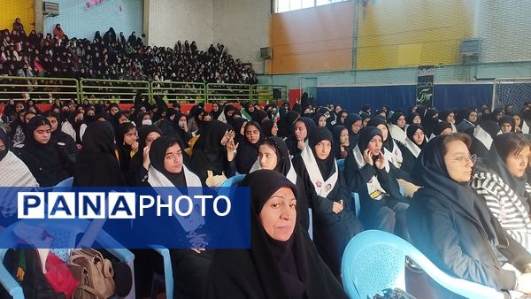 همایش گردان فاتحین قدس به‌مناسبت هفته بسیج دانش‌آموزی 