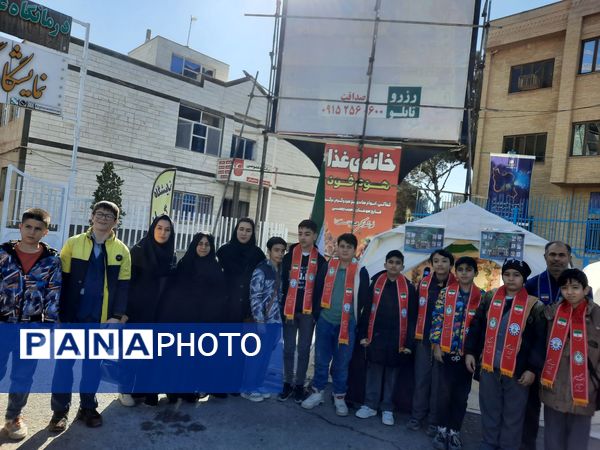 حضور باشکوه و جلوه گر دانش آموزان و اقشار مردم شهرستان شیروان در راهپیمایی ۱۳ آبان