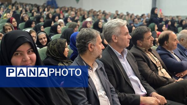 همایش تجلیل از فرهنگیان بازنشسته ناحیه۴ اصفهان در اردوگاه شهید بهشتی اصفهان