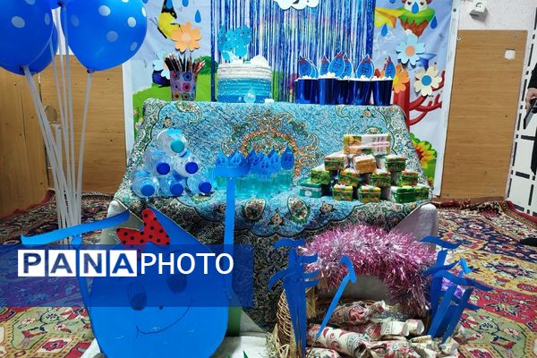 جشن آب در مدرسه سحر 