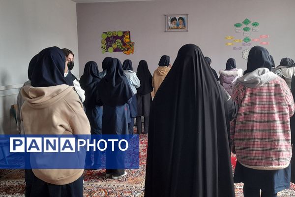 مراسم عزاداری بانوی کوثر در دبیرستان تربیت اسلامشهر