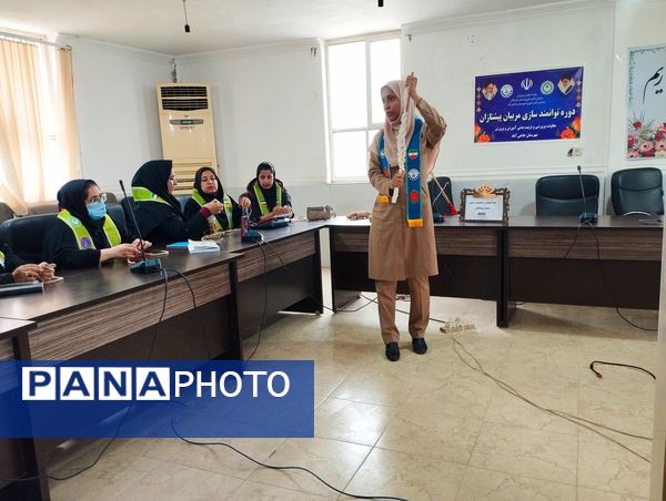 برگزاری دوره توانمند سازی مربیان پیشتاز در حاجی‌آباد 
