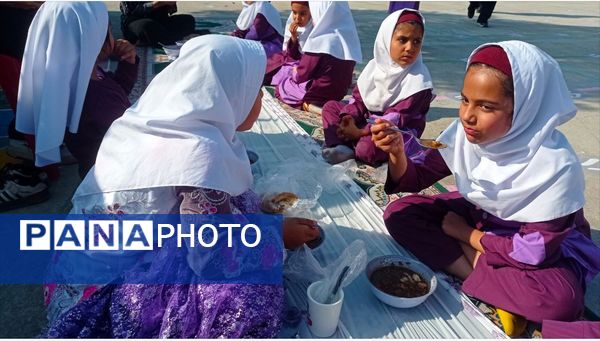 جشن هفته مازندران در دبستان نرجس خاتون گلوگاه 