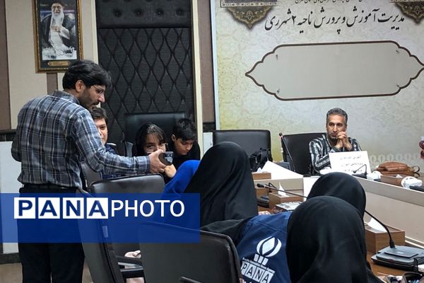 کارگاه‌های آموزش تکمیلی خبرنگاری با همکاری بسیج دانش‌آموزی در ناحیه 2 شهرری 