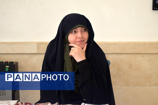 مراسم گرامیداشت مقام معلم و تجلیل از طلایه‌داران تعلیم و تربیت منطقه ۱۴ 