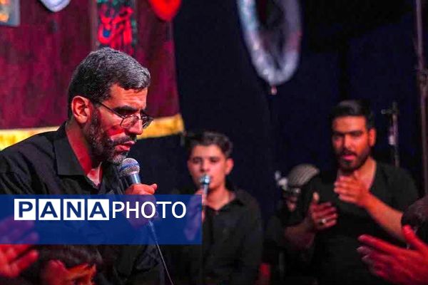 مراسم عزاداری شب دوم محرم 1404 در حسینیه سیدالشهدا 